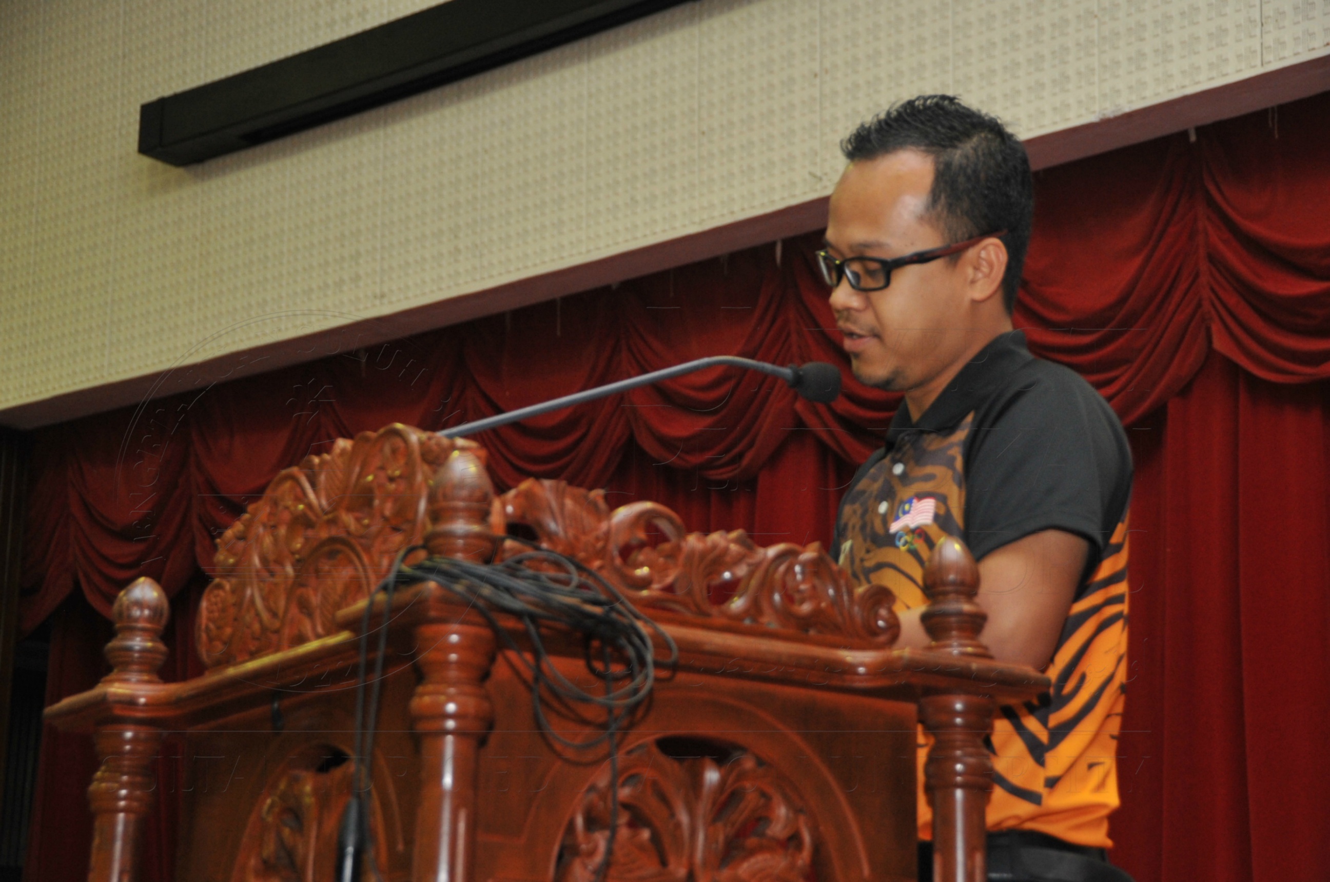 PRO15 158 CATUR HAS 9362